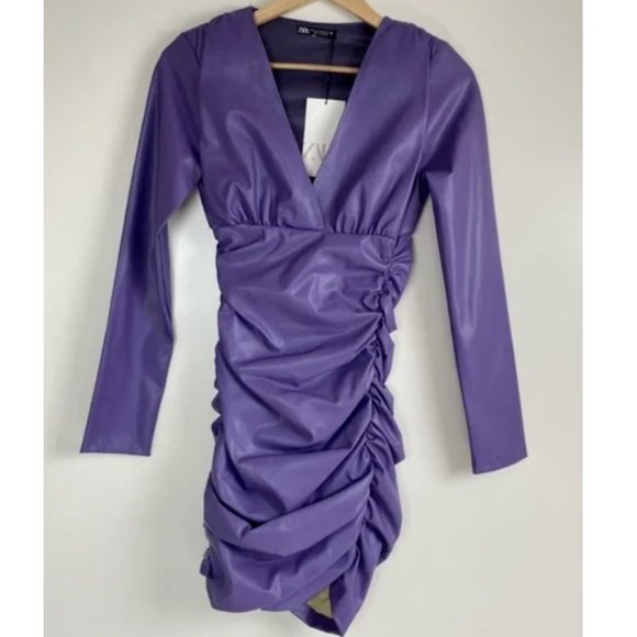 ZARA WOMEN NEW FAUX LEATHER DRESS SHORT Draped PURPLE 2134/322 S M - Picture 10 of 10